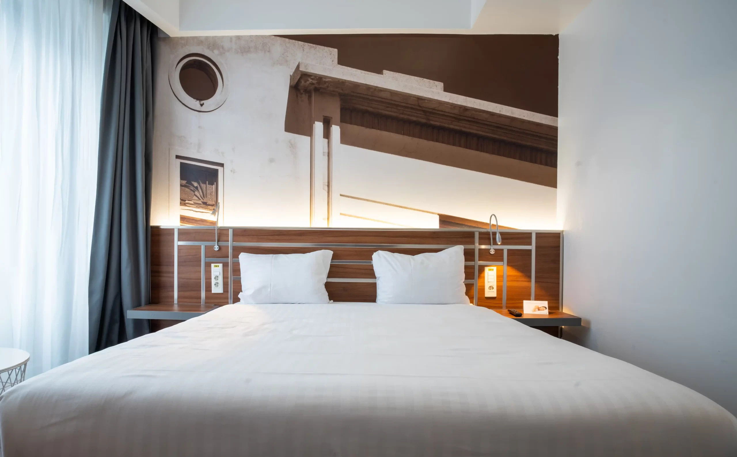 mercure room
